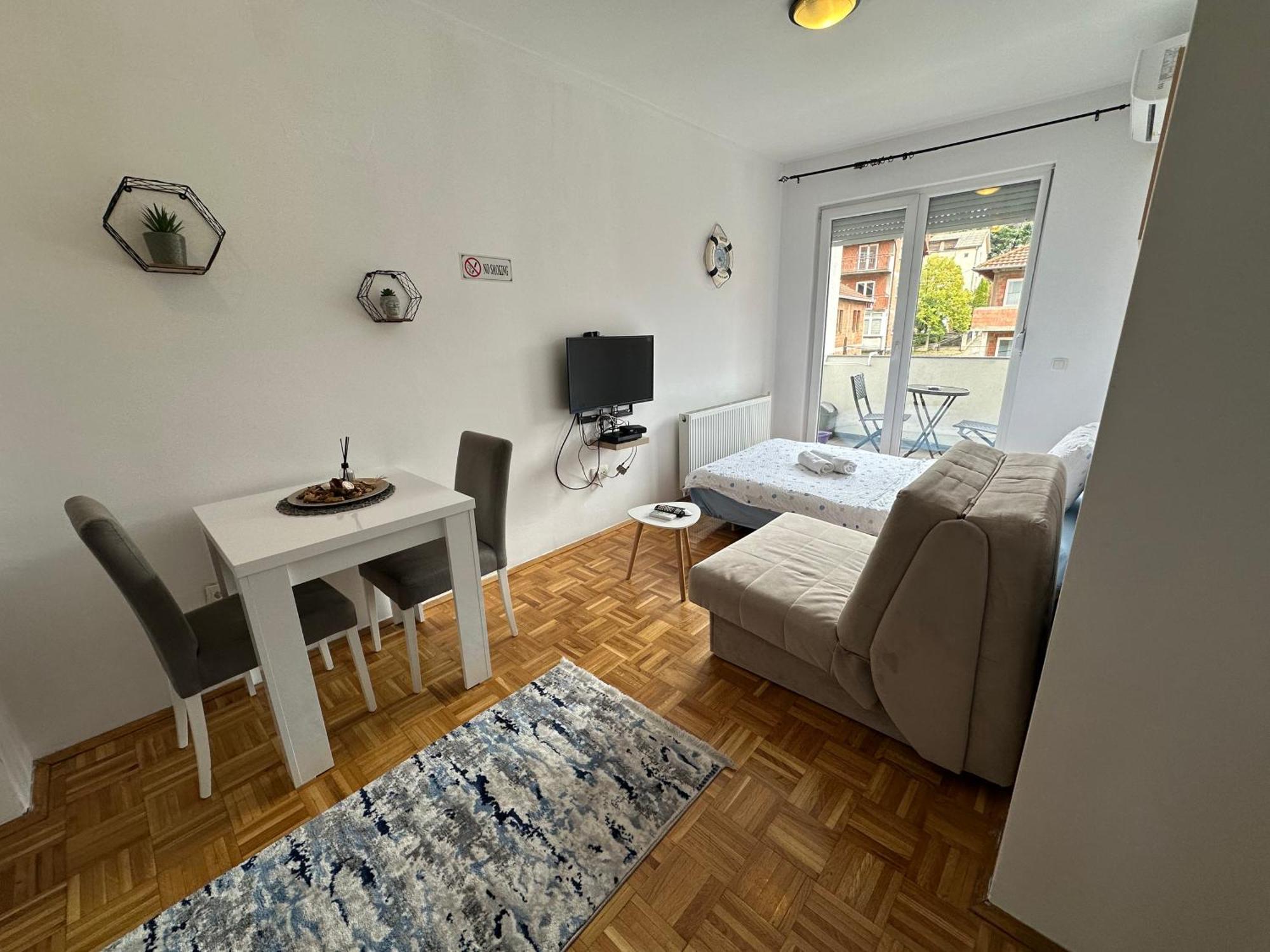 Apartment Guri Pristina Exterior foto